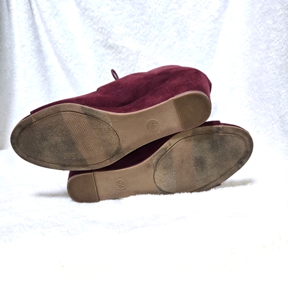 Dolcetta Burgundy Strappy Wedge Booties Velvety Y2K Sassy RETRO FLASHY HIGH 5.5 - Picture 11 of 15